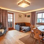 Kirchenwirt Apartment Kirchberg in Tirol