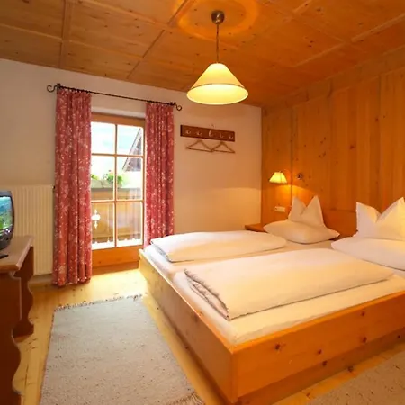 Apartament Kirchenwirt *