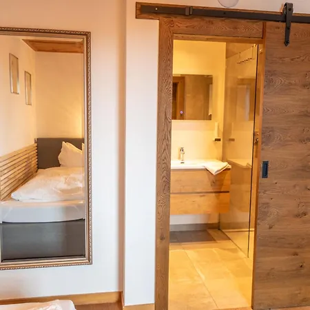 Kirchenwirt Apartment *